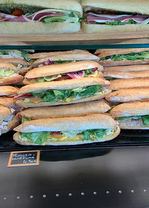 Boulangerie-à-Quimper-page-traiteur-image--23 (1)webp