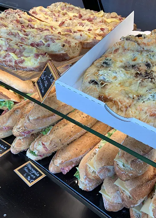 Boulangerie-à-Quimper-page-traiteur-image--24 (1)webp